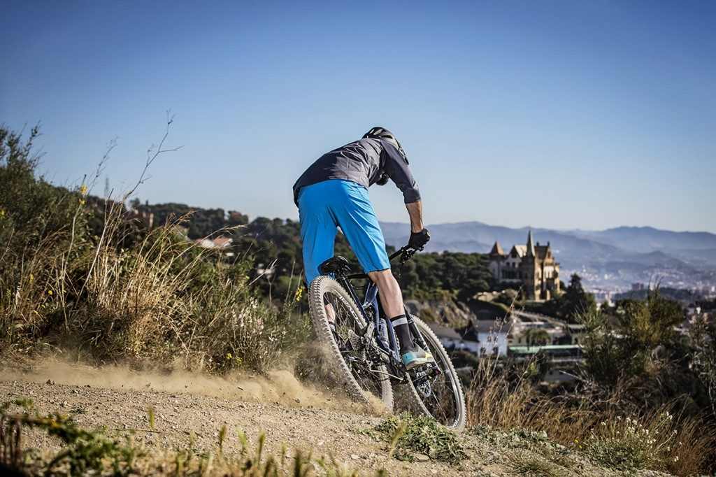 Derrapada con la Specialized Turbo Levo Comp Carbon