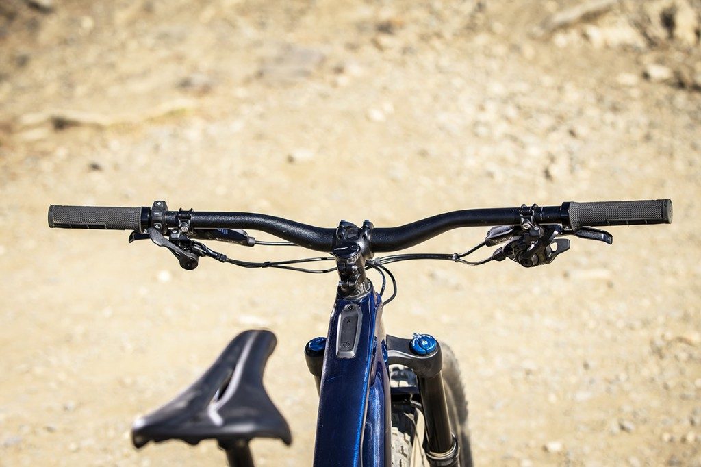 Cockpit de la Specialized Turbo Levo Comp Carbon