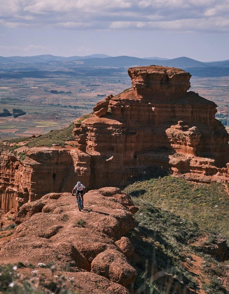 Los paisajes propios del oeste americano se reproducen en Calatayud