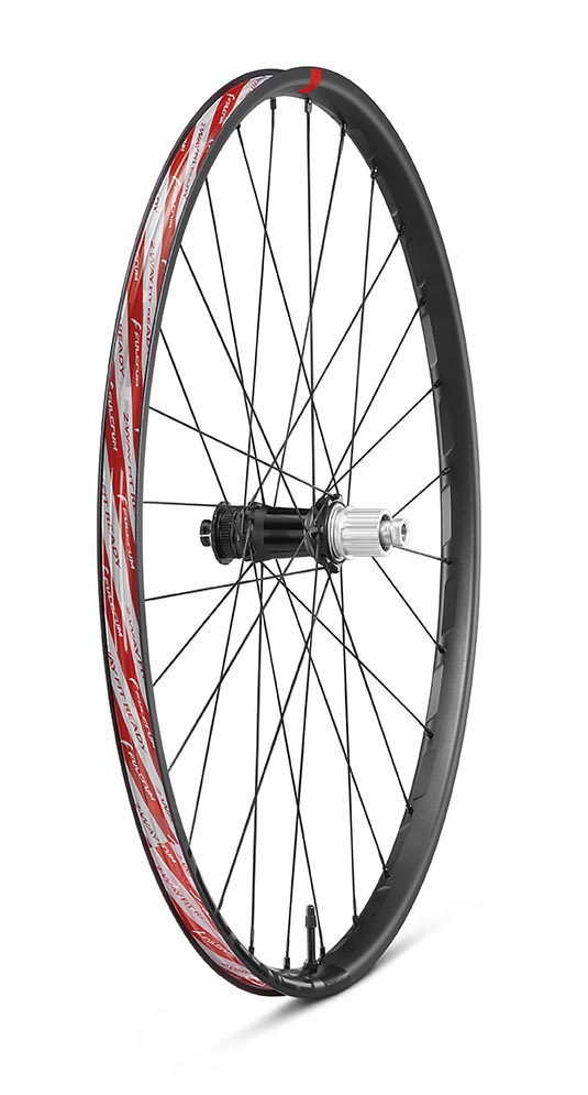 Las Fulcrum Red Zone 3 también adoptan la tecnología 2-Way Fit