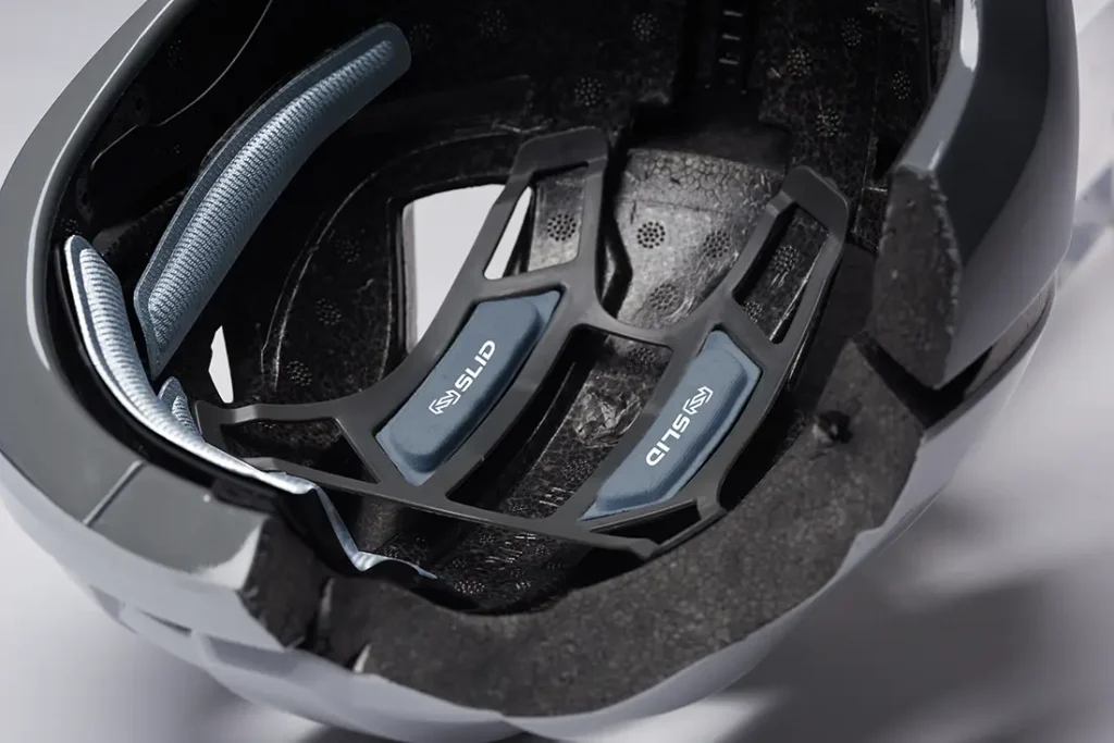 Casco HJC Bellus con tecnología SLID