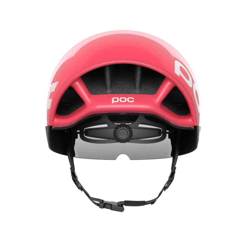 Vista posterior del casco de ciclismo POC Procen Air EF Pro, con correas ajustables y aberturas de ventilación. El diseño rosa muestra con elegancia el nombre de la marca "POC" en letras blancas, ofreciendo estilo y funcionalidad.