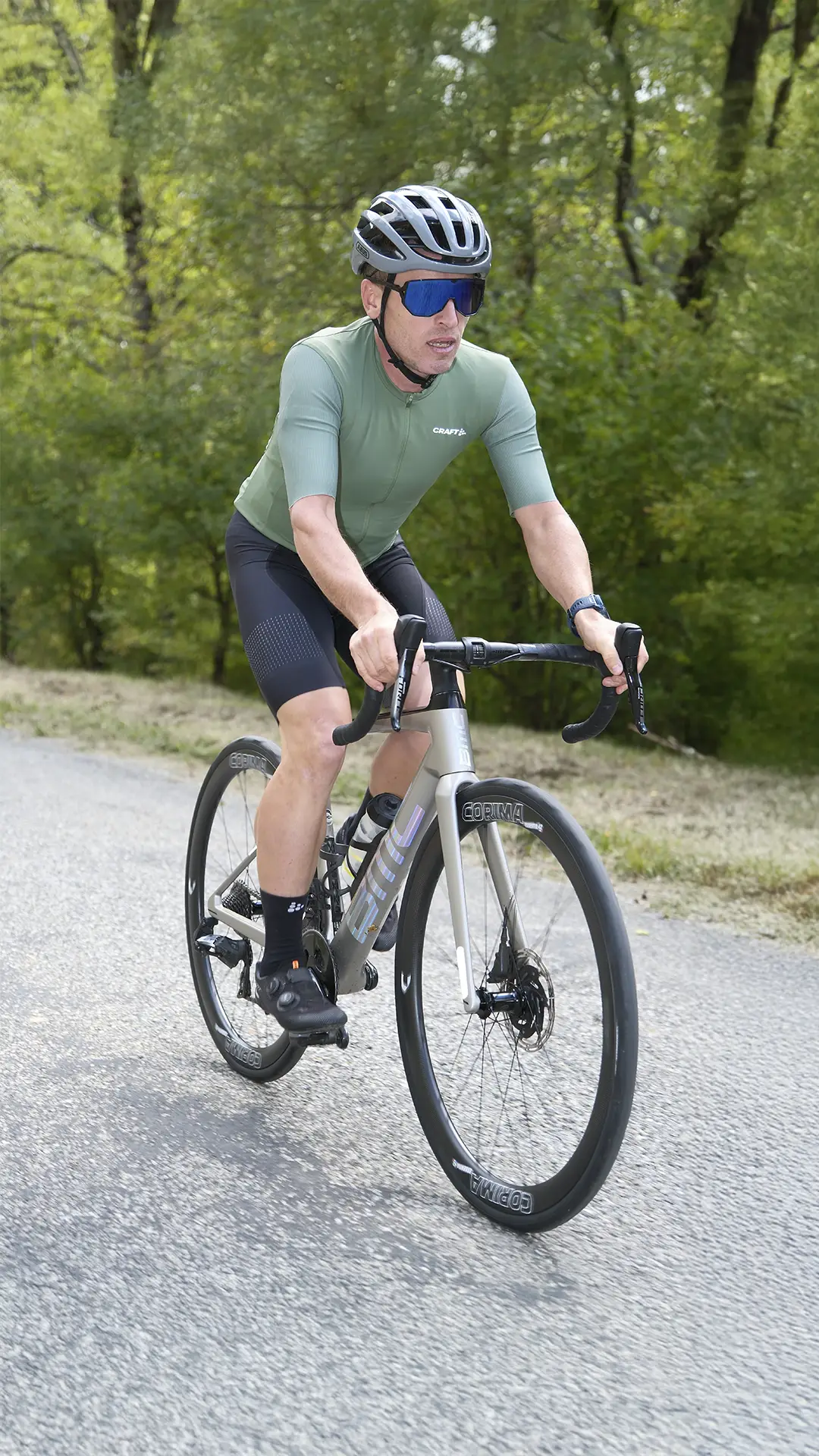 Ruedas Corima Essentia 42 para ciclismo de carretera endurance