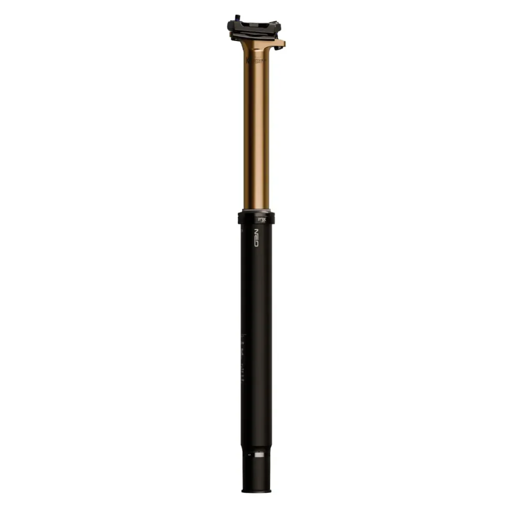 Una tija de sillín telescópica FOX Transfer Neo para bicicleta de montaña, en negro y dorado, aislada sobre un fondo blanco y mostrada en posición totalmente extendida; esta tija electrónica E-Optimized ofrece un ajuste electrónico avanzado para un rendimiento superior.