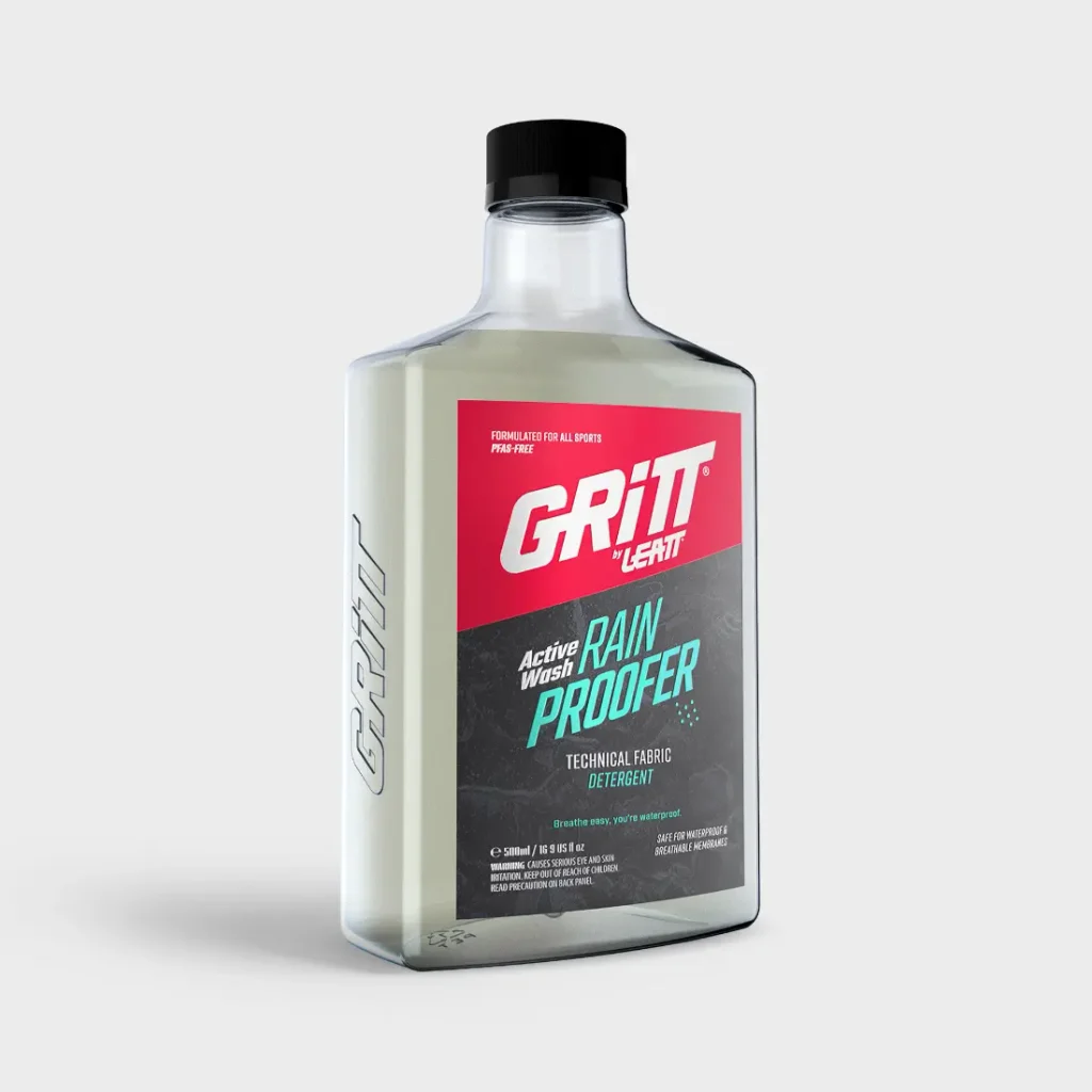 Botella de detergente para tejidos técnicos «Gritt Active Wash Rain Proofer».