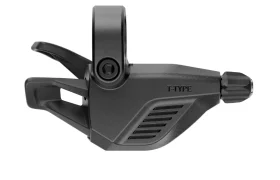 Primer plano de una palanca de cambios de bicicleta tipo T que muestra su diseño ergonómico sobre un fondo blanco, mejorado con la precisión de SRAM Eagle 70.