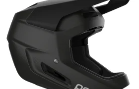 Casco integral de ciclismo POC Barocon Carbon en negro mate, con visera y protector de barbilla, diseñado para descenso, que cuenta con aberturas de ventilación y el logotipo «poc» en el lateral.