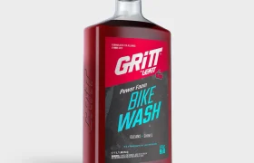 Una botella de un litro de «Gritt» de Leatt, un producto de limpieza para bicicletas a base de espuma potente.