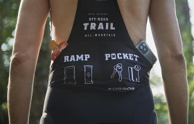 ASSOS_TRAIL_espalda2