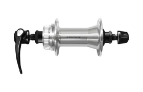 Sobre fondo blanco se muestra un buje delantero de bicicleta plateado de la serie Edición Aluminio Pulido con palanca de cierre rápido, ideal para grupos de carretera y compatible con componentes Shimano CUES.