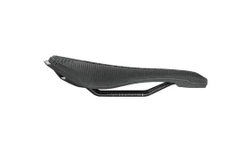 Un sillín de bicicleta PRO Stealth 3D negro con superficie texturizada y raíles metálicos, mostrado de perfil lateral sobre fondo blanco.