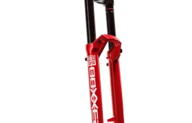 RED-SHORT-48-D1-a-3q-v4