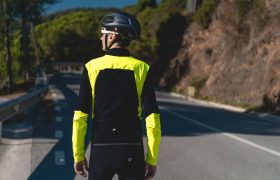 Chaqueta ASSOS Equipe R Habu