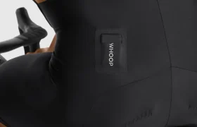 assos-whoop-m-01b