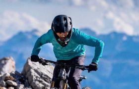 Casco Lazer Cage KinetiCore