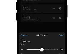 La pantalla de un smartphone muestra un editor de modos de luz personalizados para el Garmin Varia RearVue 820, con controles deslizantes de brillo y duración ajustables para los destellos de luz.