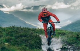 Mono Leatt HydraDri suit