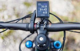 moustache-samedi-trail-detail-02