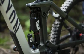 RockShox Vivid 2024