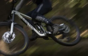 RockShox Vivid 2024